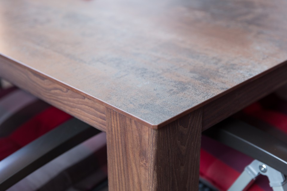 Terrassentisch in Kompaktplatten | Tischlerei Wolfgang Süß